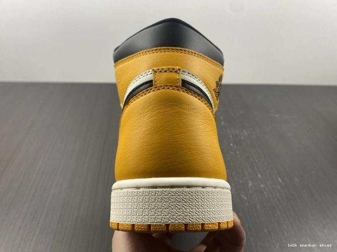 Cheap LUCY Jordan 555088-711 OG Toe Yellow High 1 Air 0630